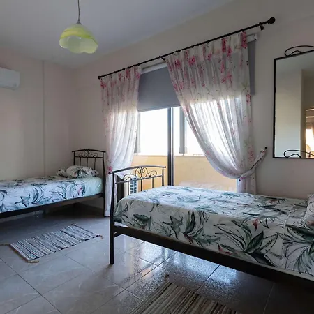 Apartment Penthouse 365 Sunsets Paphos