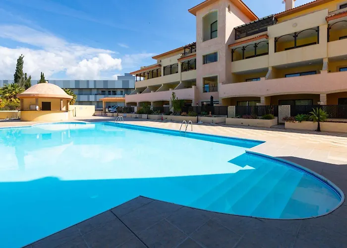 Penthouse 365 Sunsets * Paphos